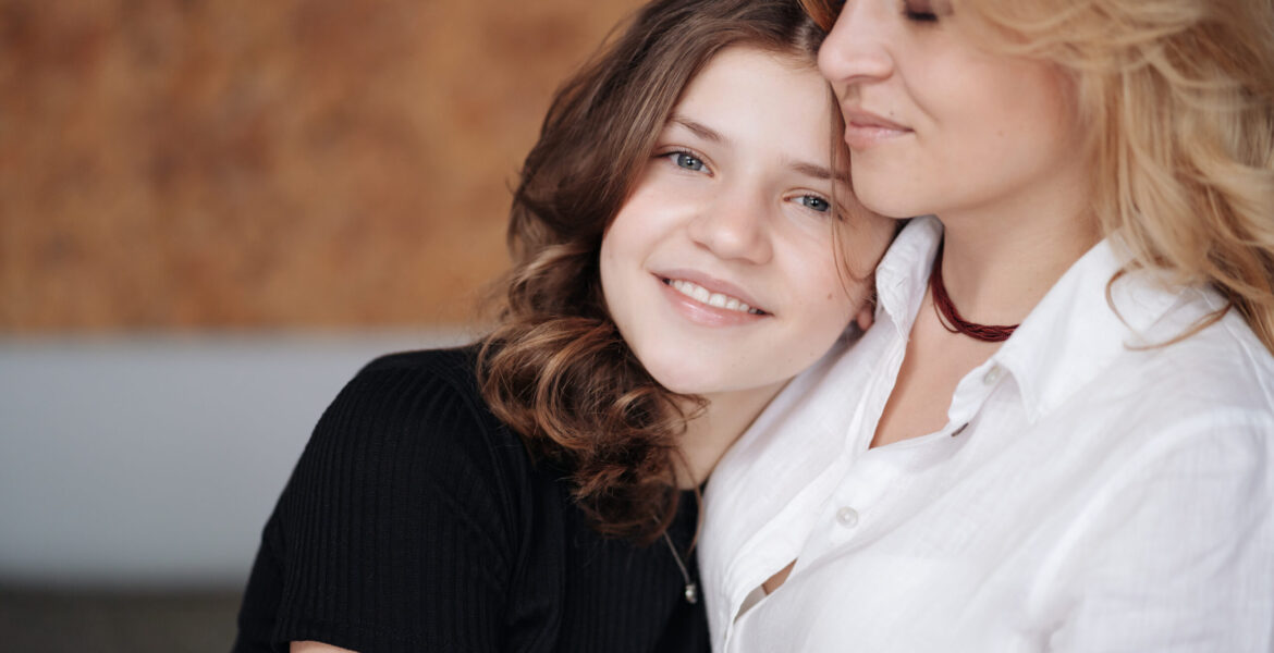 Genitori e figli adolescenti-2560x1707